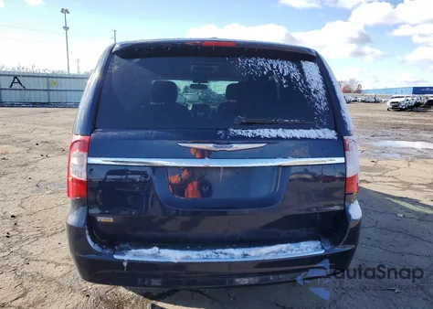 2016 Chrysler Town & Country Touring from USA, damaged, VIN 2C4RC1BG5GR267830